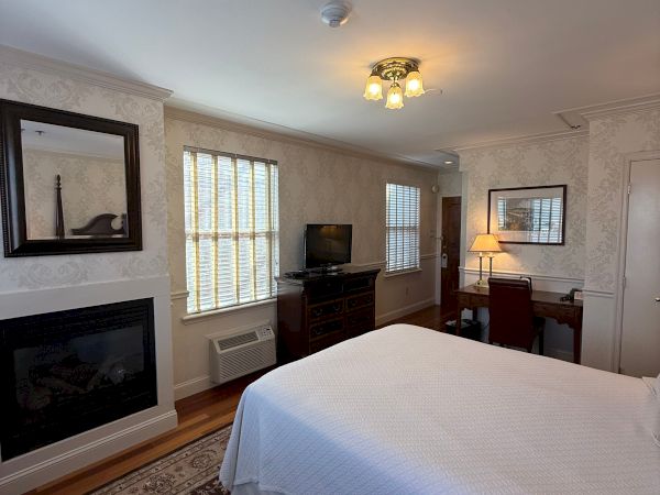 Penn's View Hotel