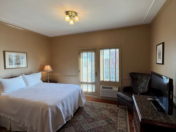 Penn's View Hotel